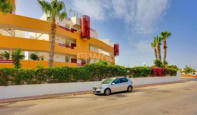 Reventa - Apartamento / piso - Orihuela Costa - Playa Flamenca