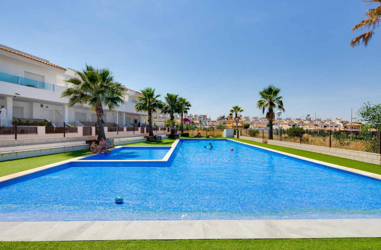 Odsprzedaż - Kamienica - Torrevieja - Los Balcones