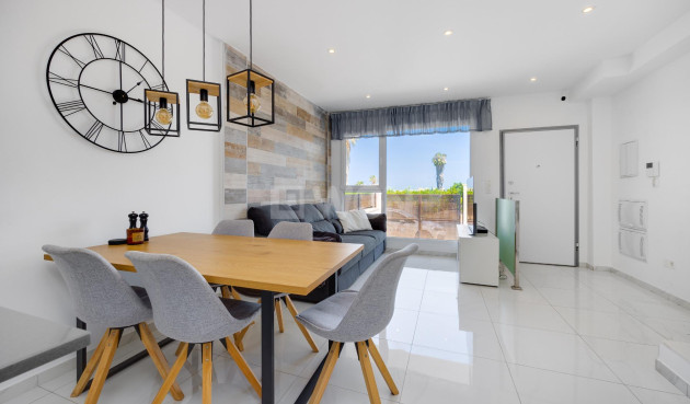 Odsprzedaż - Kamienica - Torrevieja - Los Balcones