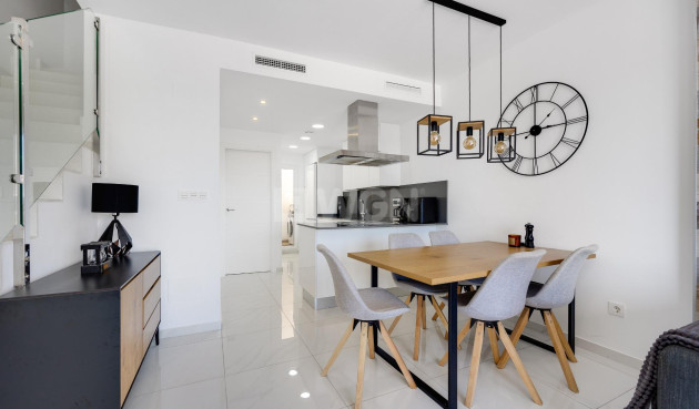 Odsprzedaż - Kamienica - Torrevieja - Los Balcones