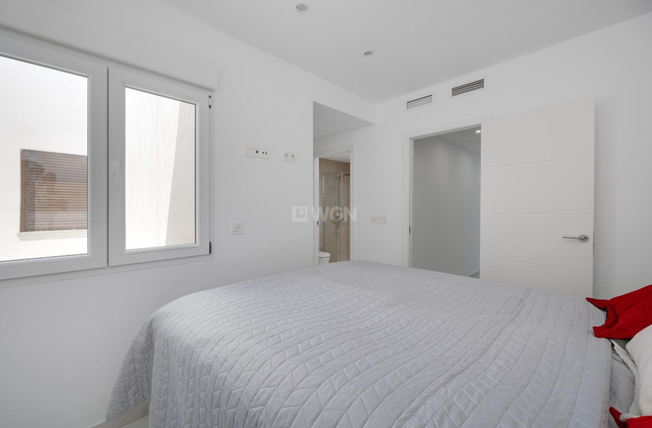 Odsprzedaż - Kamienica - Torrevieja - Los Balcones