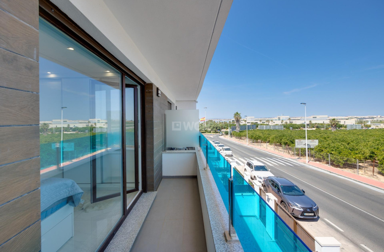 Odsprzedaż - Kamienica - Torrevieja - Los Balcones