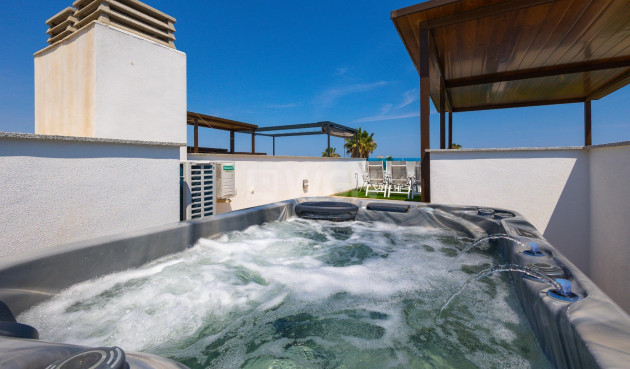 Odsprzedaż - Kamienica - Torrevieja - Los Balcones