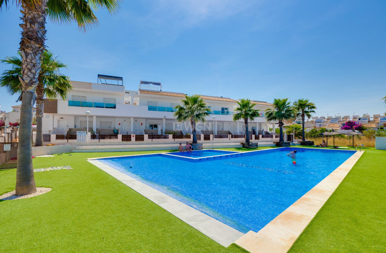 Odsprzedaż - Kamienica - Torrevieja - Los Balcones