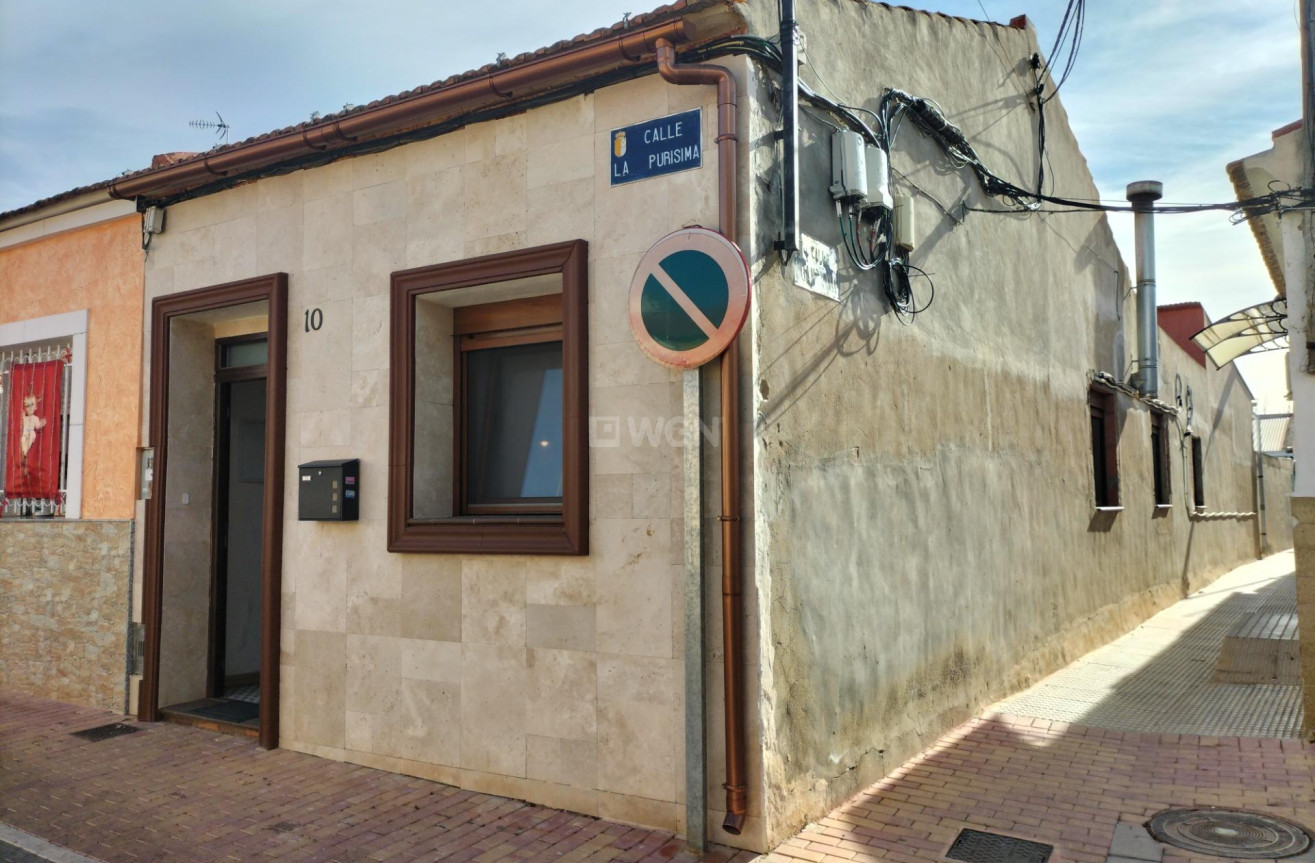 Odsprzedaż - Kamienica - Formentera del Segura - Centro