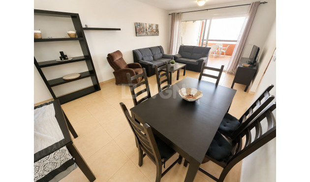 Odsprzedaż - Mieszkanie w bloku - Mar Menor Golf Resort - Inland