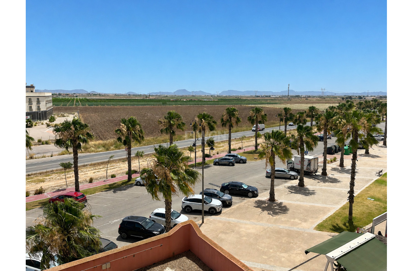 Odsprzedaż - Mieszkanie w bloku - Mar Menor Golf Resort - Inland