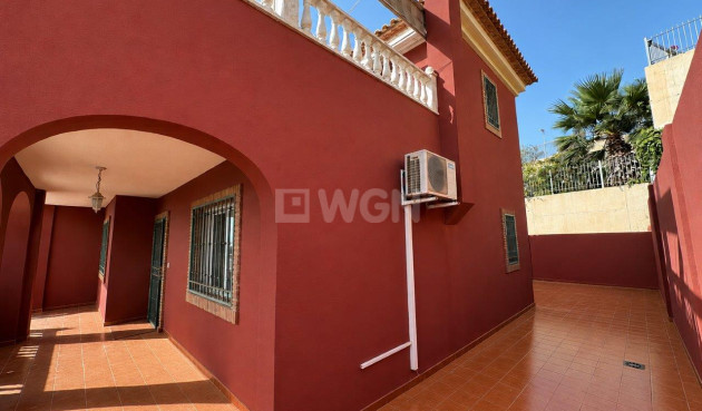 Wiederverkauf - Villa - El Carmoli - Costa Calida