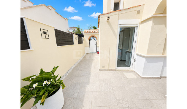 Odsprzedaż - Villa - Mar Menor Golf Resort - Inland