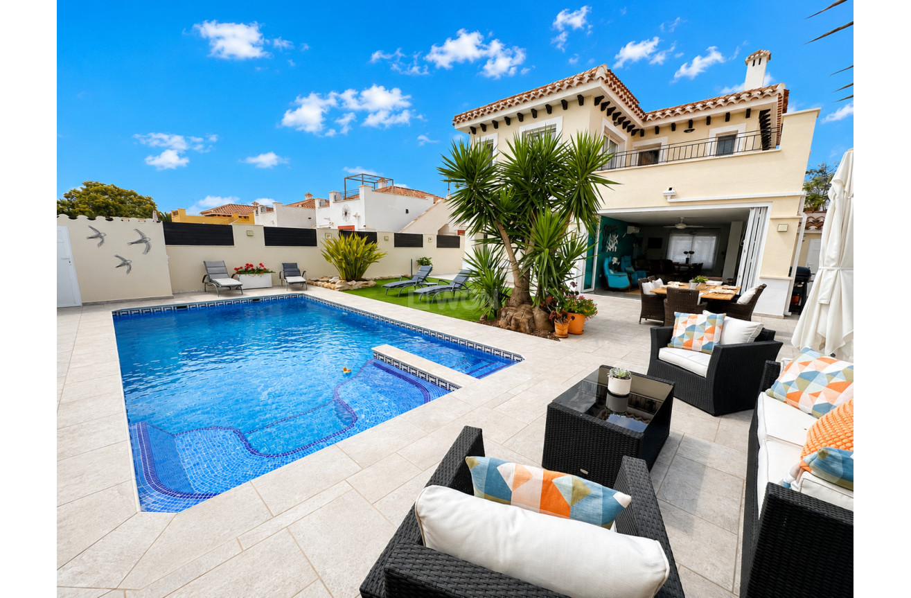 Odsprzedaż - Villa - Mar Menor Golf Resort - Inland