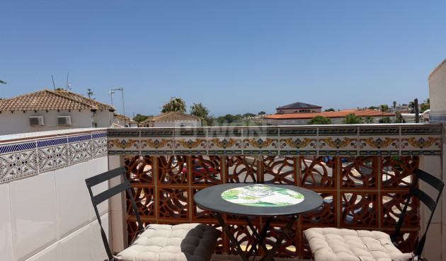 Odsprzedaż - Mieszkanie w bloku - Orihuela Costa - Costa Blanca