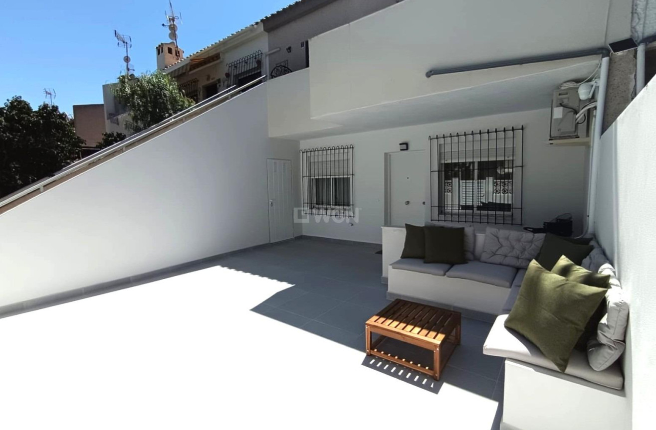 Odsprzedaż - Bungalow - Orihuela Costa - Costa Blanca