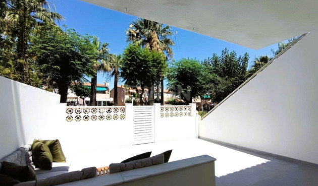 Odsprzedaż - Bungalow - Orihuela Costa - Costa Blanca