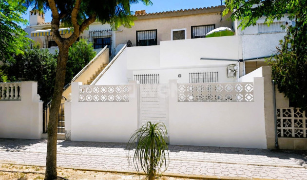 Odsprzedaż - Bungalow - Orihuela Costa - Costa Blanca