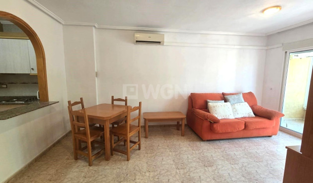 Odsprzedaż - Mieszkanie w bloku - Torrevieja - Habaneras