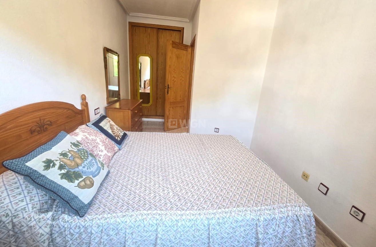 Odsprzedaż - Mieszkanie w bloku - Torrevieja - Habaneras