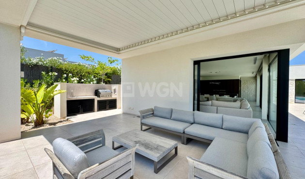 Reventa - Villa - Orihuela - Las Colinas Golf