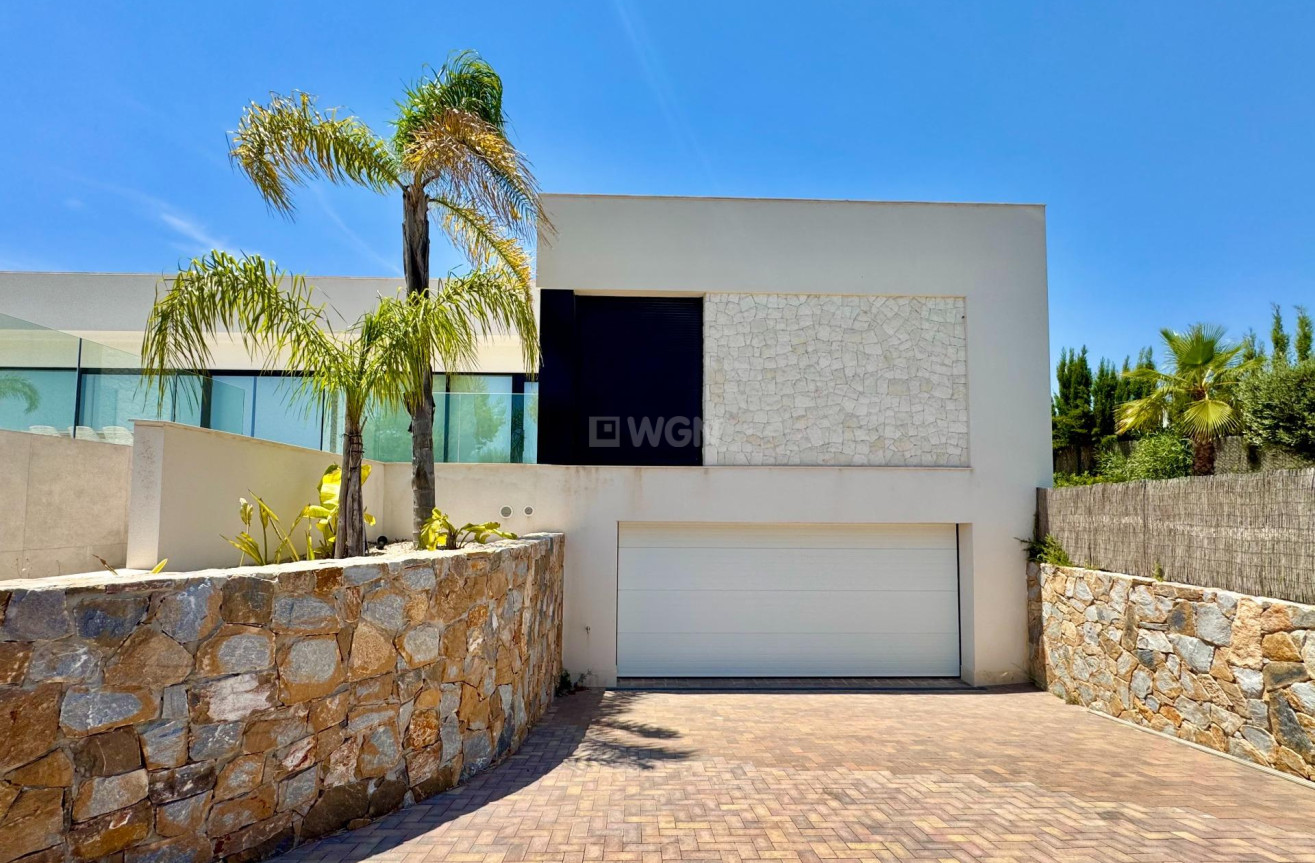 Reventa - Villa - Orihuela - Las Colinas Golf