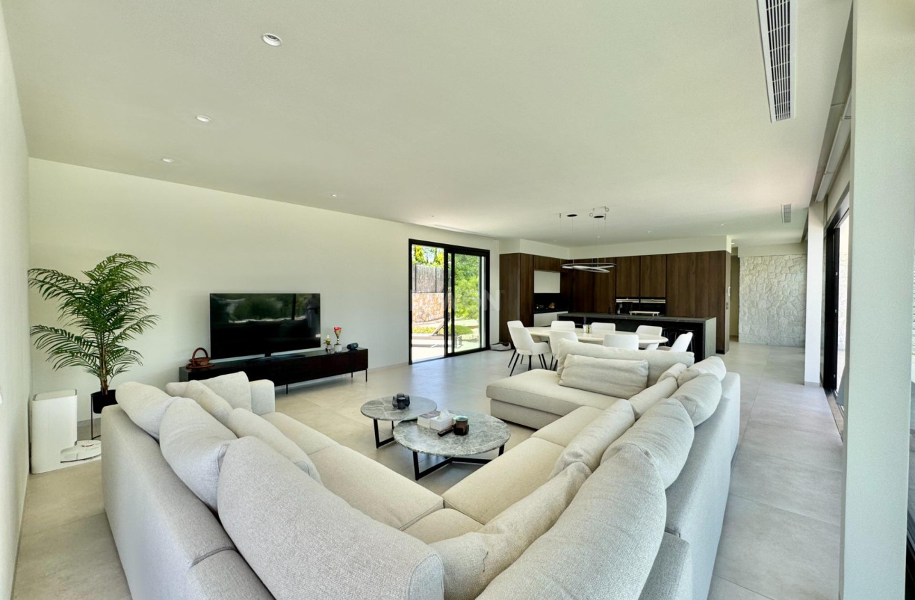 Reventa - Villa - Orihuela - Las Colinas Golf