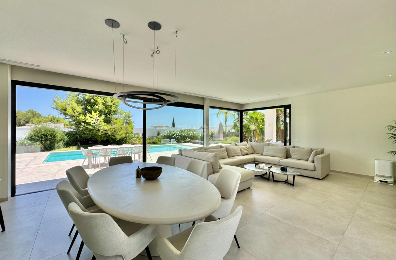 Reventa - Villa - Orihuela - Las Colinas Golf
