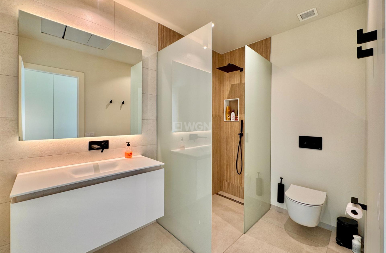 Reventa - Villa - Orihuela - Las Colinas Golf