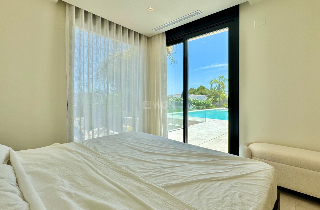 Reventa - Villa - Orihuela - Las Colinas Golf