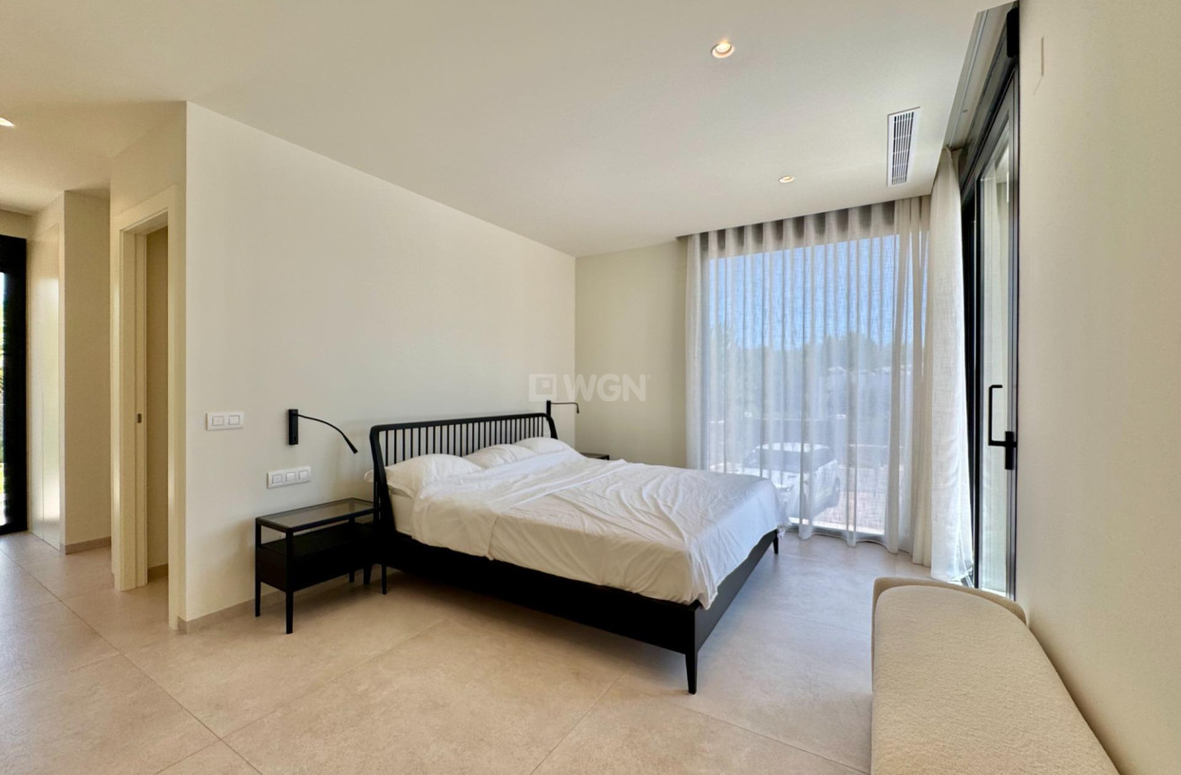 Reventa - Villa - Orihuela - Las Colinas Golf