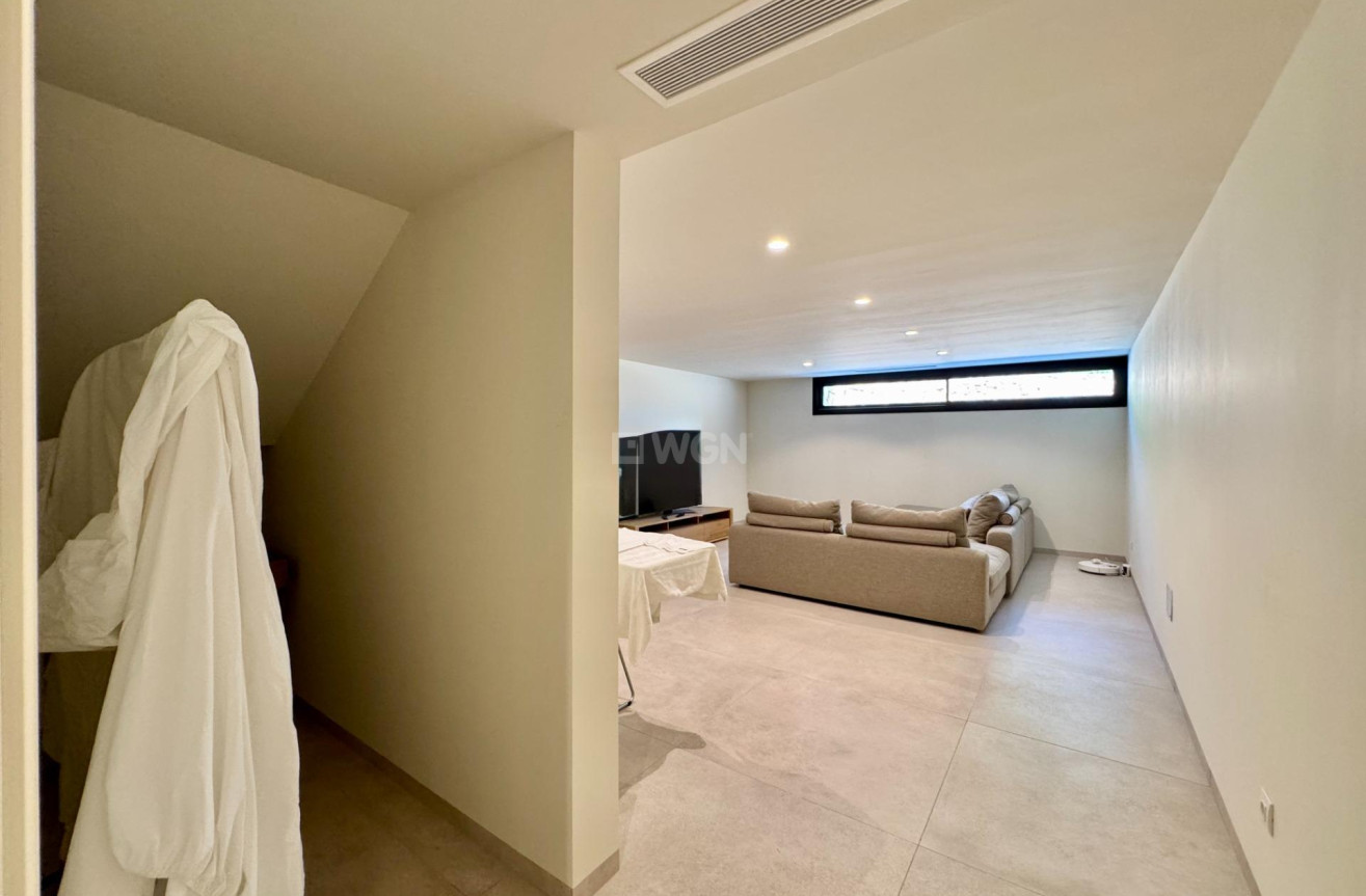 Reventa - Villa - Orihuela - Las Colinas Golf