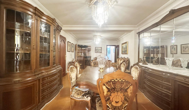 Wiederverkauf - Wohnung - Torrevieja - Centro