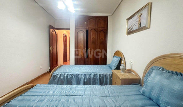 Wiederverkauf - Wohnung - Torrevieja - Centro