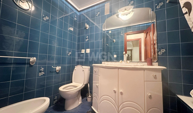 Wiederverkauf - Wohnung - Torrevieja - Centro