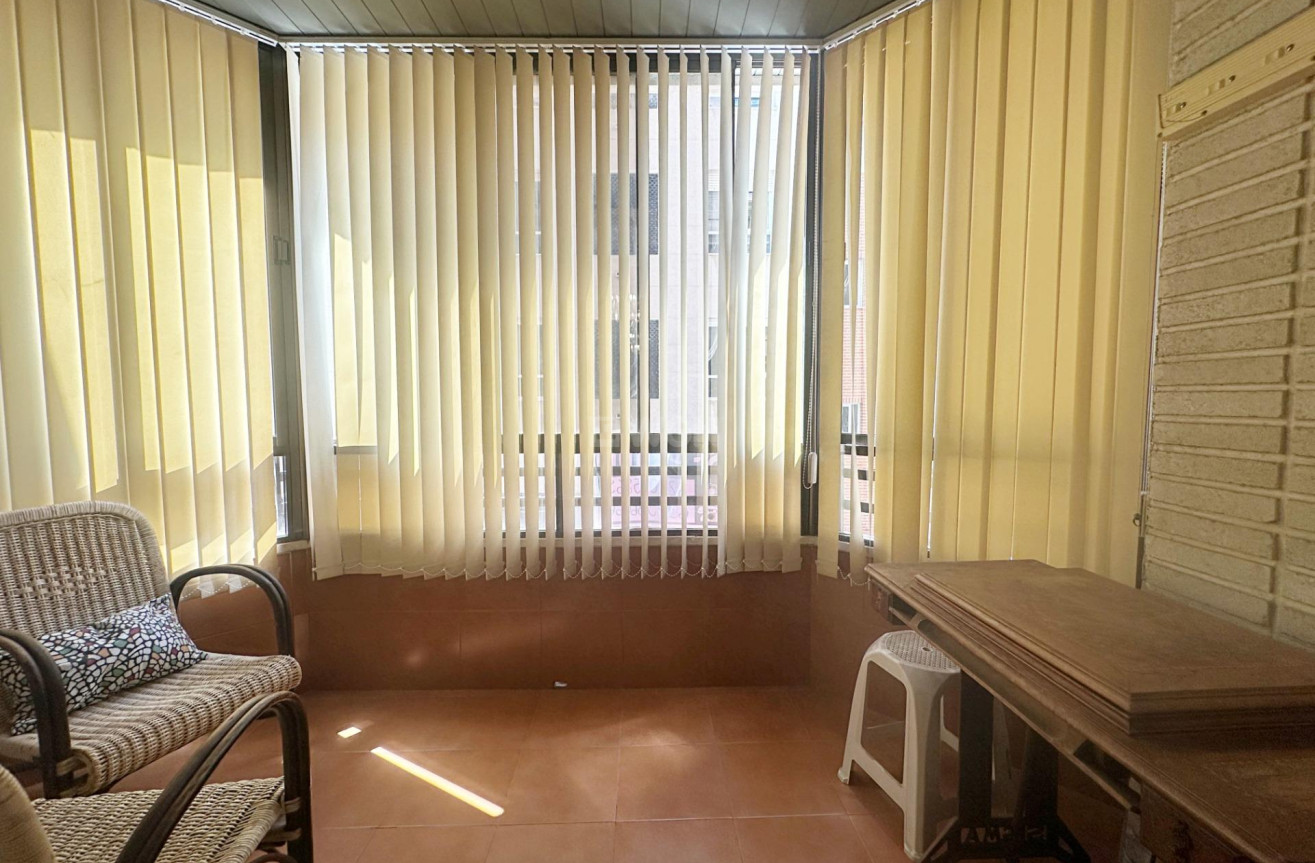 Wiederverkauf - Wohnung - Torrevieja - Centro