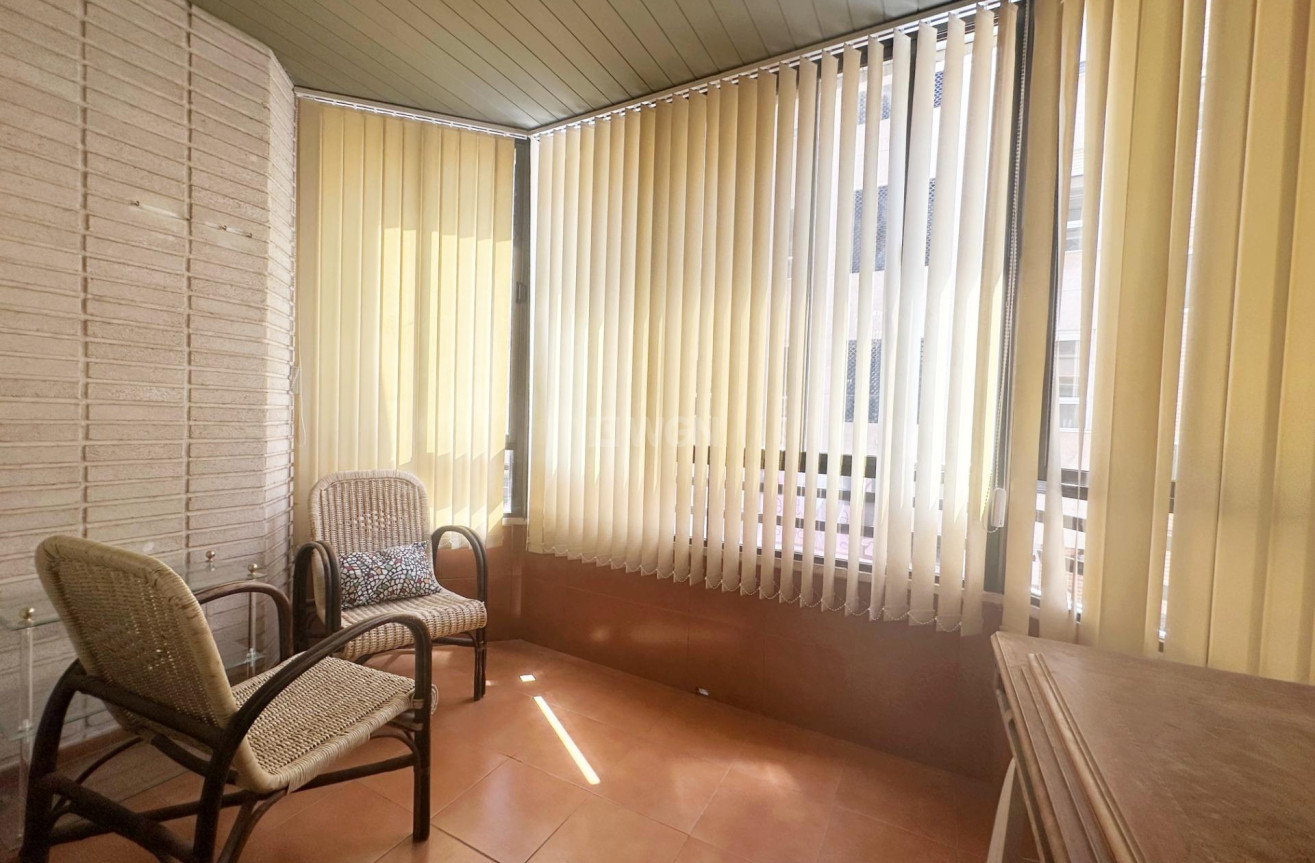 Wiederverkauf - Wohnung - Torrevieja - Centro