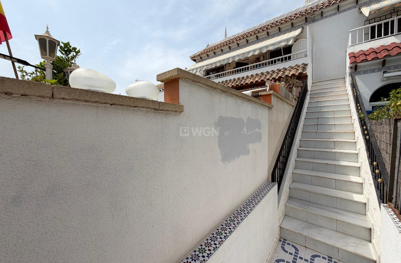 Odsprzedaż - Bungalow - Torrevieja - Torreblanca