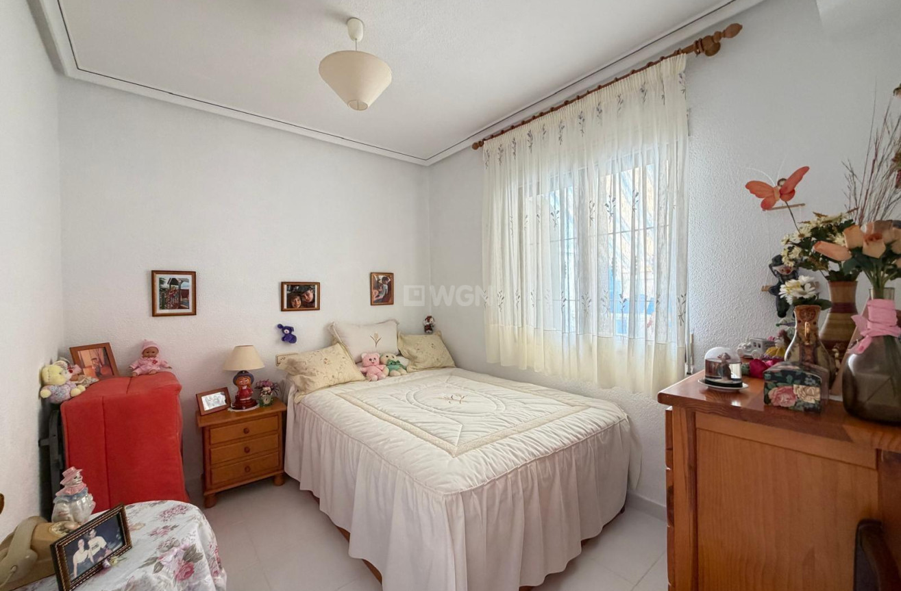 Odsprzedaż - Bungalow - Torrevieja - Torreblanca