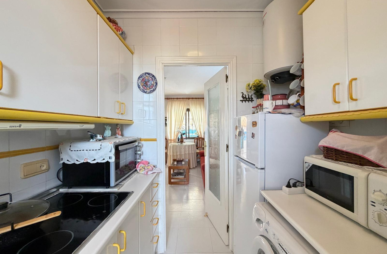 Odsprzedaż - Bungalow - Torrevieja - Torreblanca