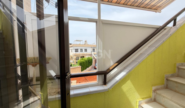 Odsprzedaż - Bungalow - Torrevieja - Torreblanca