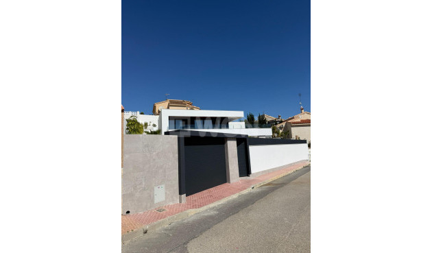 Resale - Villa - Ciudad Quesada - La Marquesa