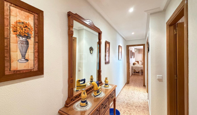 Reventa - Apartamento / piso - Torrevieja - Playa del Cura
