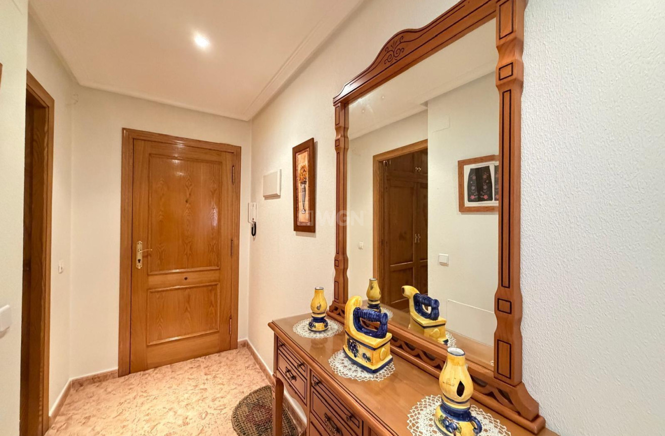 Reventa - Apartamento / piso - Torrevieja - Playa del Cura