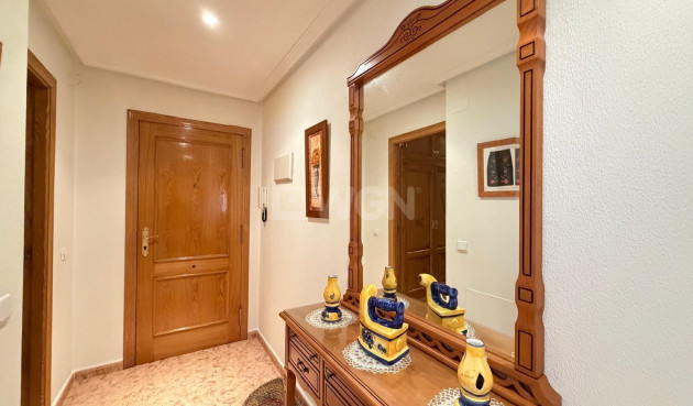 Reventa - Apartamento / piso - Torrevieja - Playa del Cura