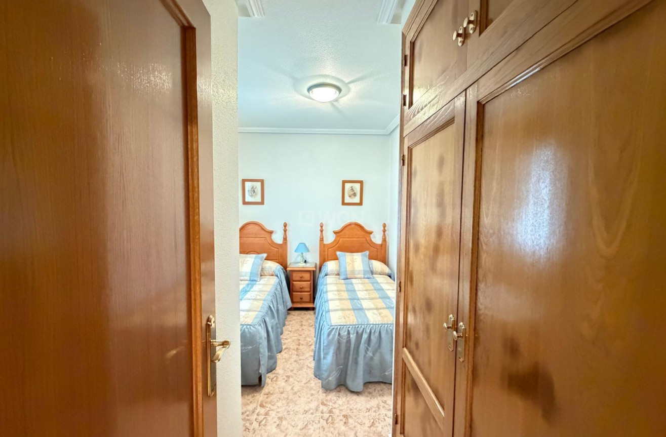 Reventa - Apartamento / piso - Torrevieja - Playa del Cura
