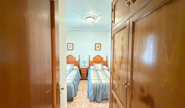 Reventa - Apartamento / piso - Torrevieja - Playa del Cura