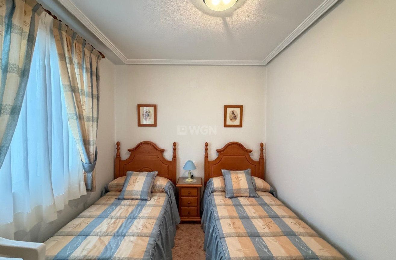 Reventa - Apartamento / piso - Torrevieja - Playa del Cura