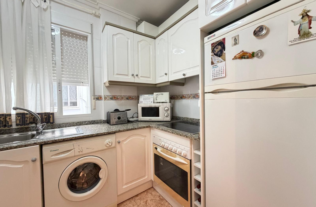 Reventa - Apartamento / piso - Torrevieja - Playa del Cura