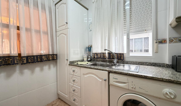 Reventa - Apartamento / piso - Torrevieja - Playa del Cura