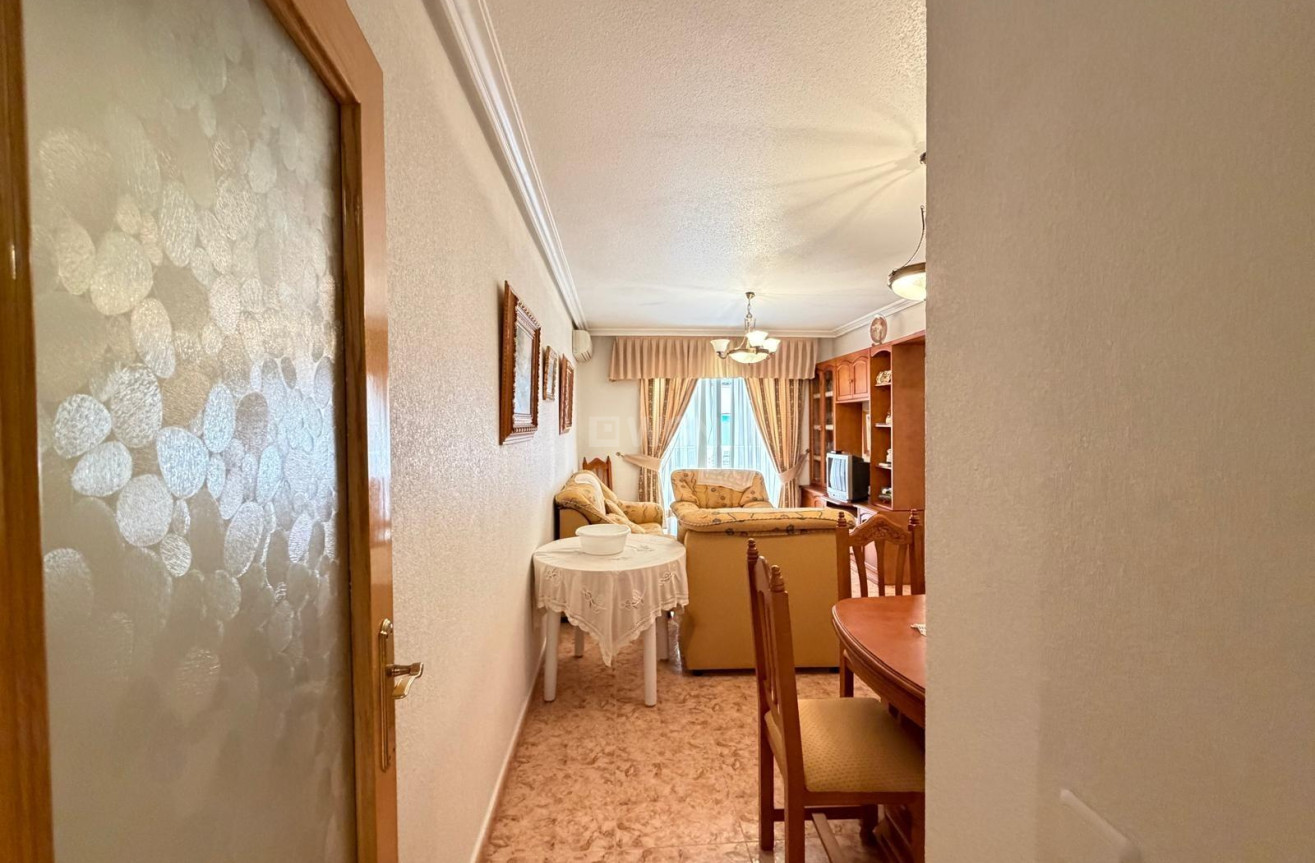 Reventa - Apartamento / piso - Torrevieja - Playa del Cura