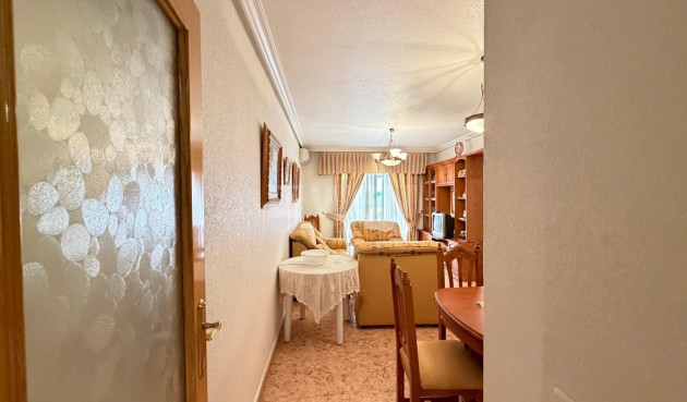 Reventa - Apartamento / piso - Torrevieja - Playa del Cura