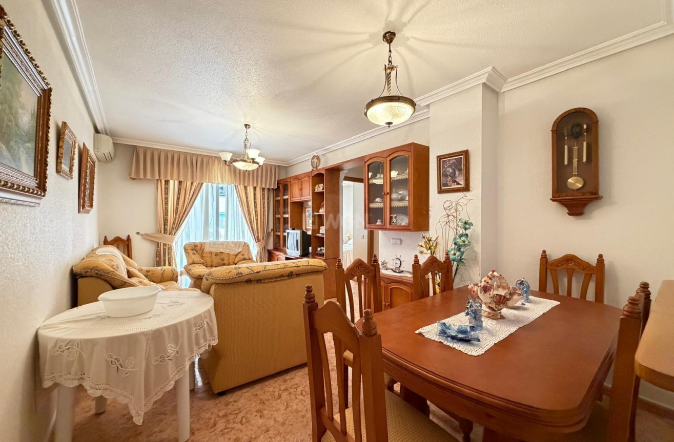 Reventa - Apartamento / piso - Torrevieja - Playa del Cura