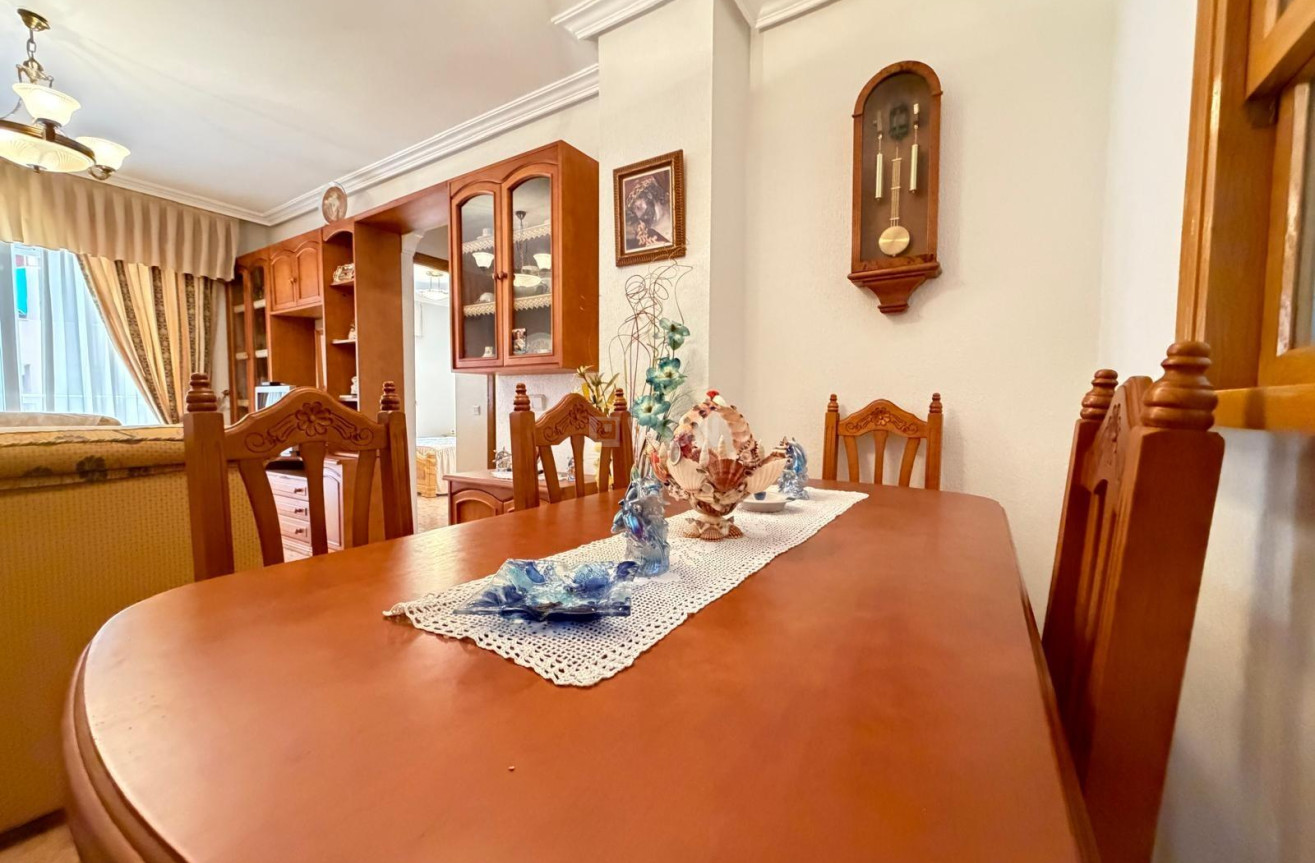 Reventa - Apartamento / piso - Torrevieja - Playa del Cura
